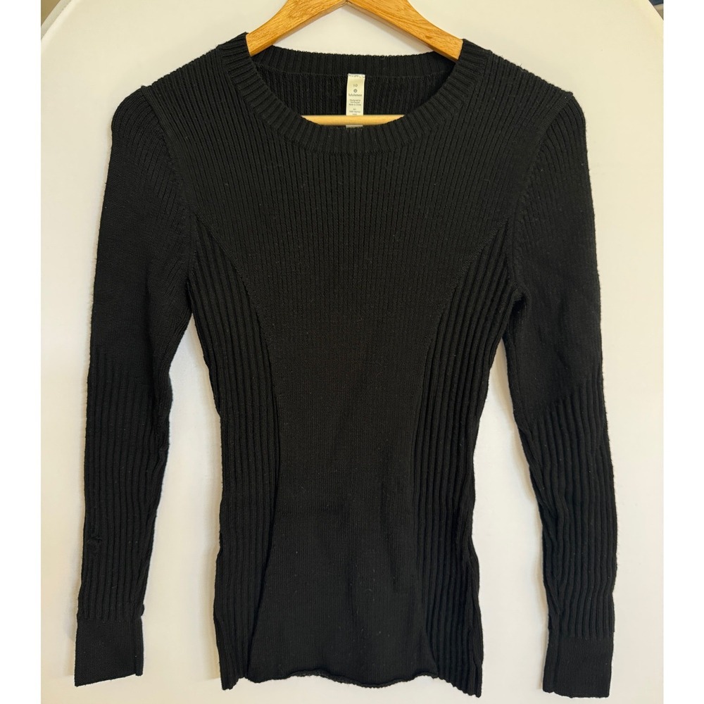Lululemon Sweater Black Merino Wool Ribbed Knit Minimalist Athleisure 10
